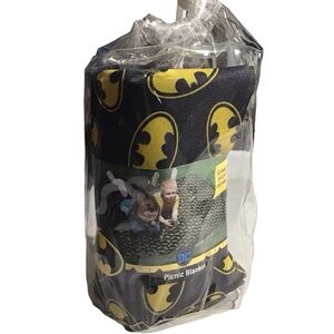 DC Comics Batman Picnic Blanket Black Yellow 49 in x 58 in